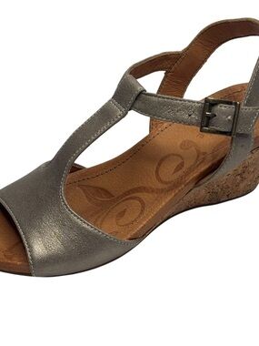 New Nurture by Lamaze Metallic Silver T‑Strap Cork 2.5” Wedge Sandals Size 6